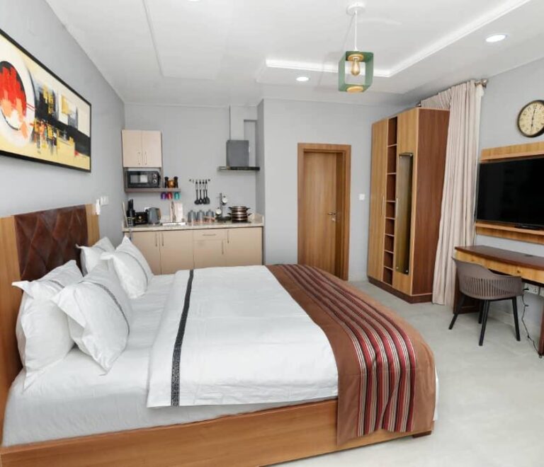 Aduke Residence Studio Room (3)